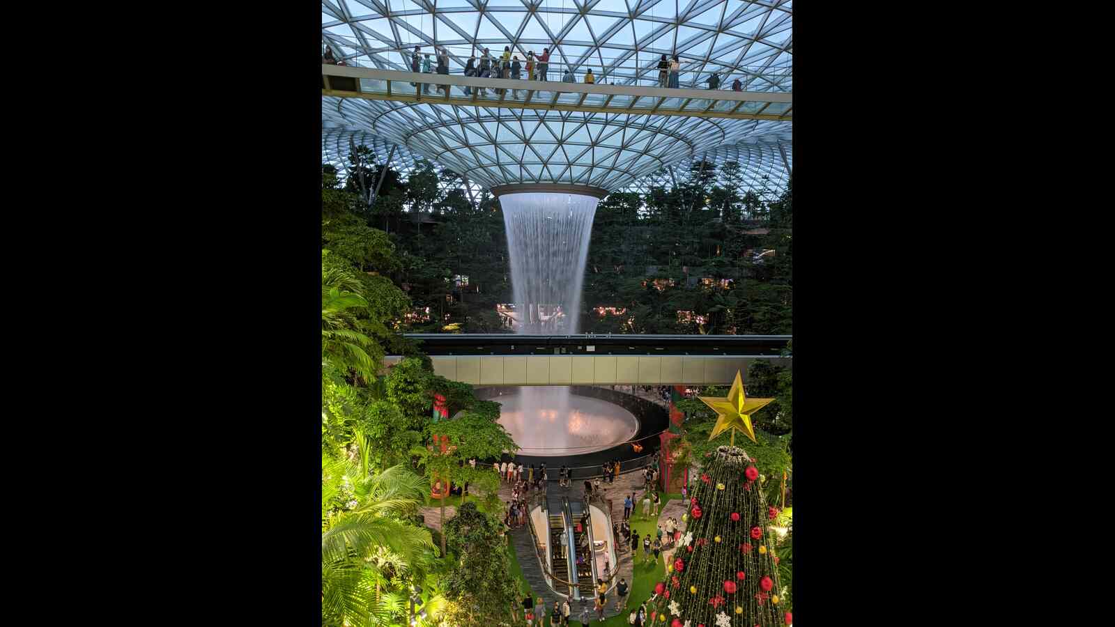 Guide to Jewel Changi Airport Singapore