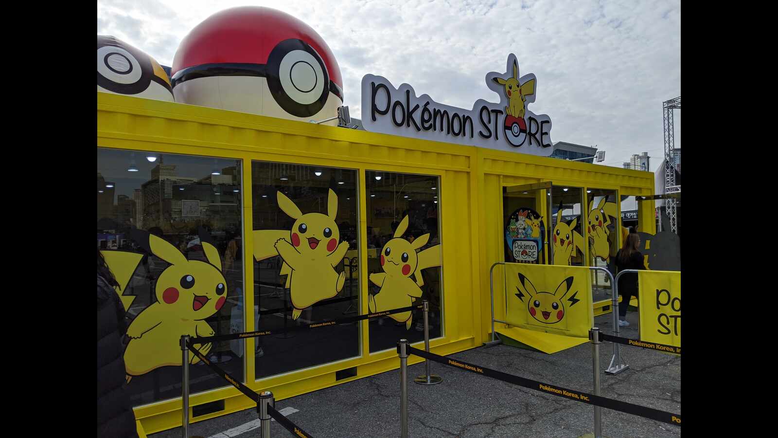 Guide to Pokemon and Pokemon cards in Singapore